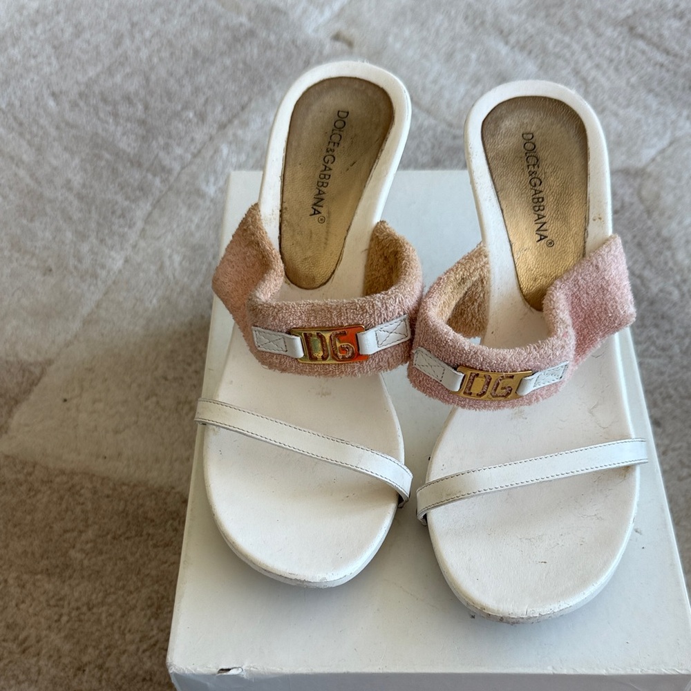 Dolce & Gabbana authentic White and Pink Slide Sandals